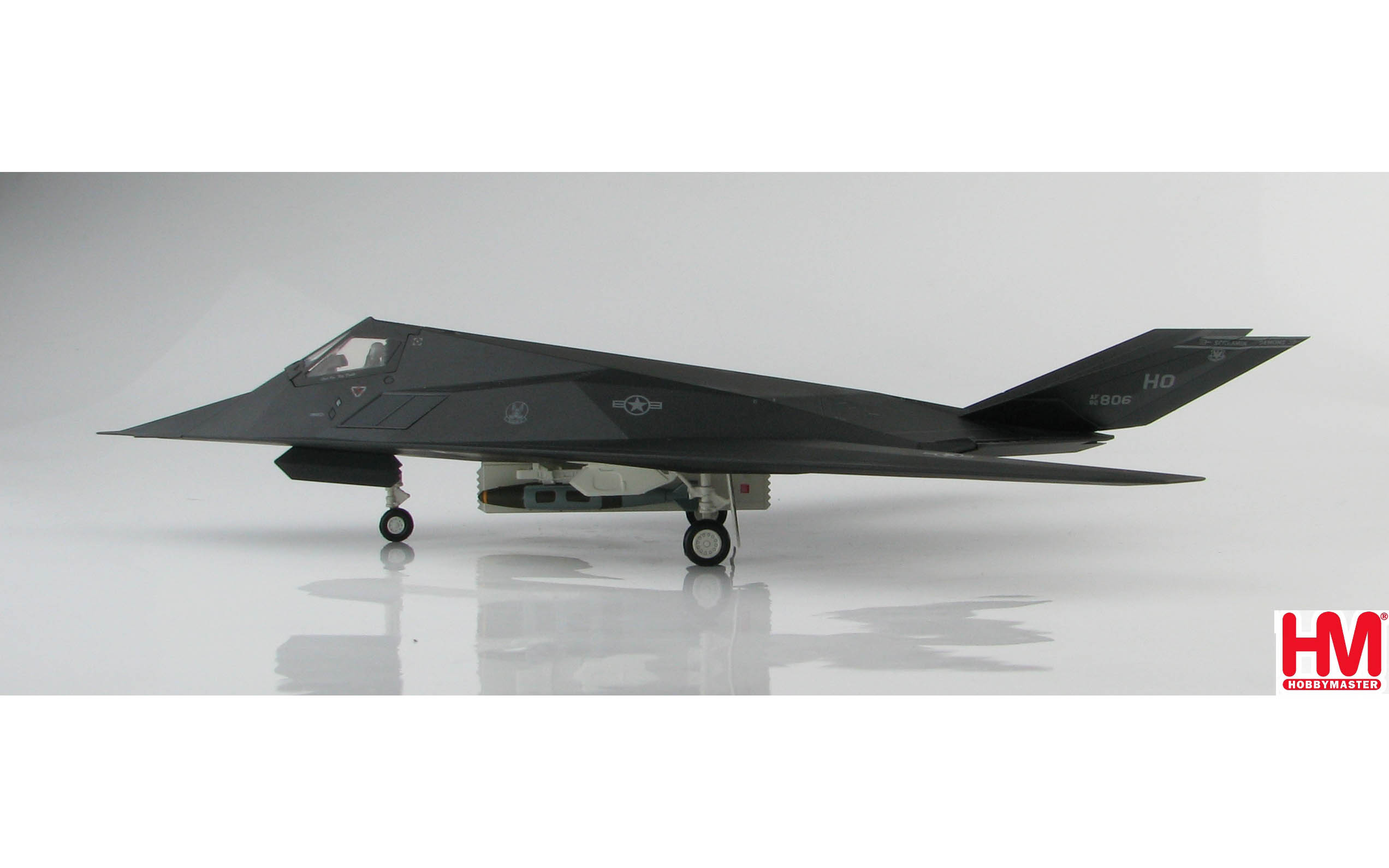 F-117A Nighthawk 82-806 - Vega 31 - Operation Allied Force 7th FS