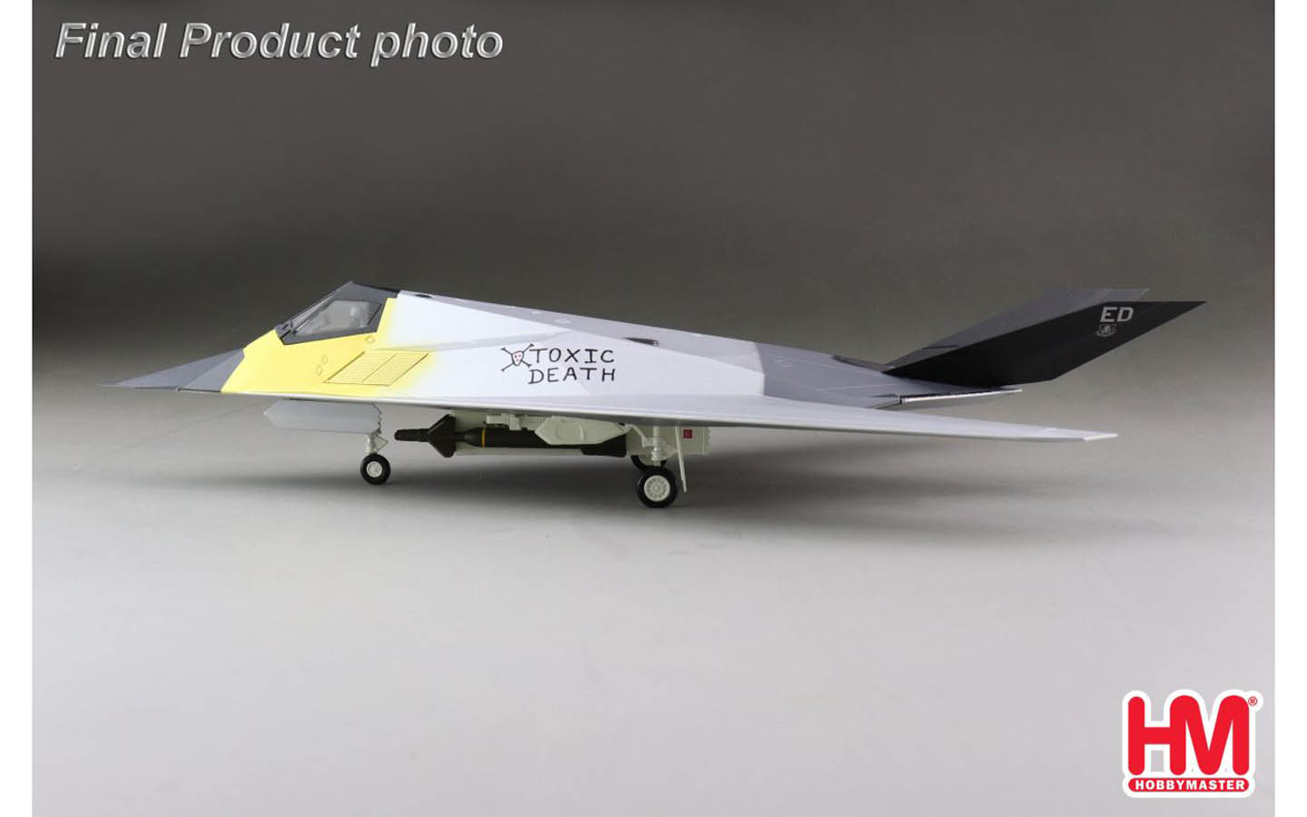 【未使用品】HOBBYMASTER F-117 NIGHTHAWK HA5811 F-117A 