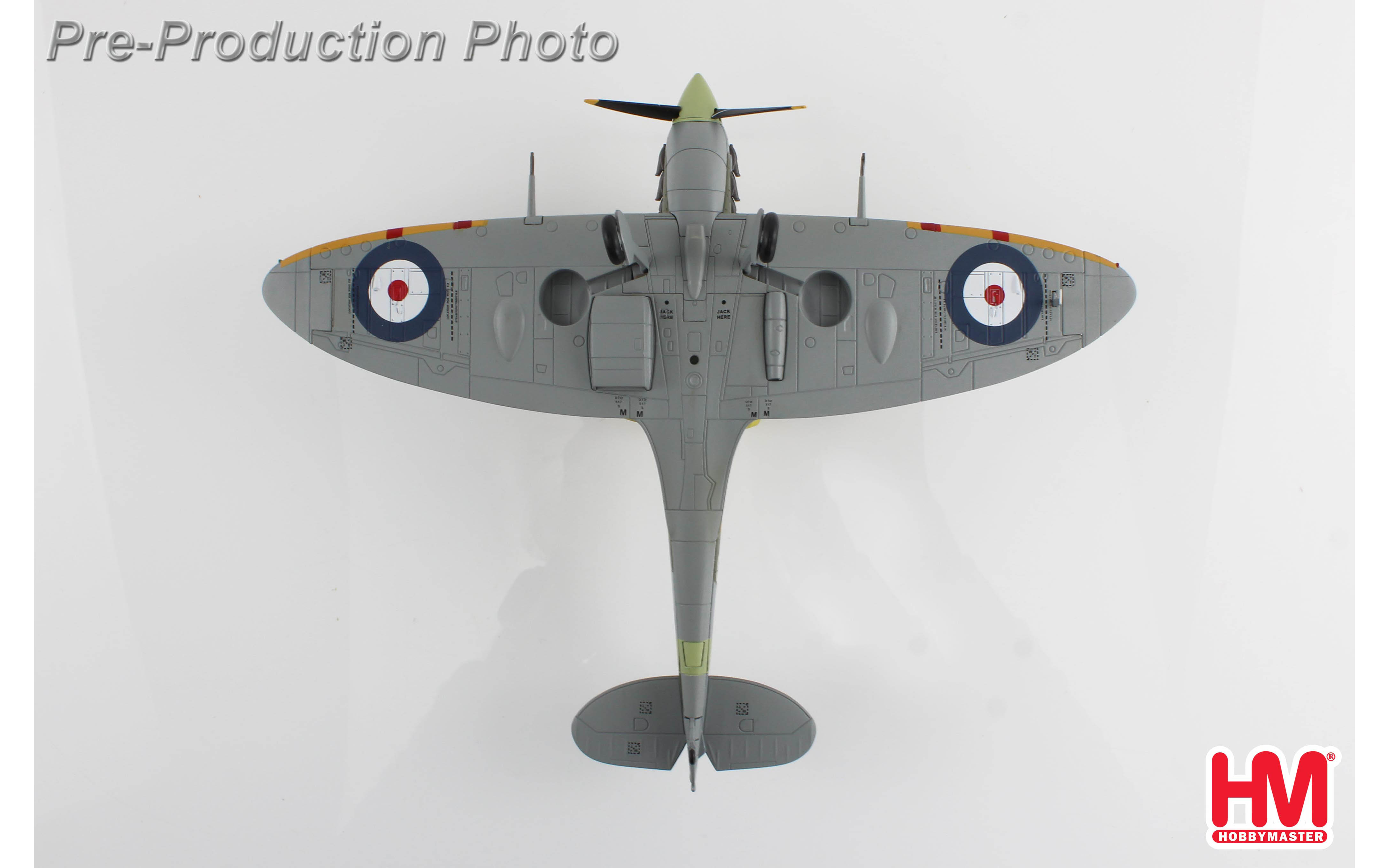 File:Hurricane Fighter Plane Soars Over Buckingham Palace