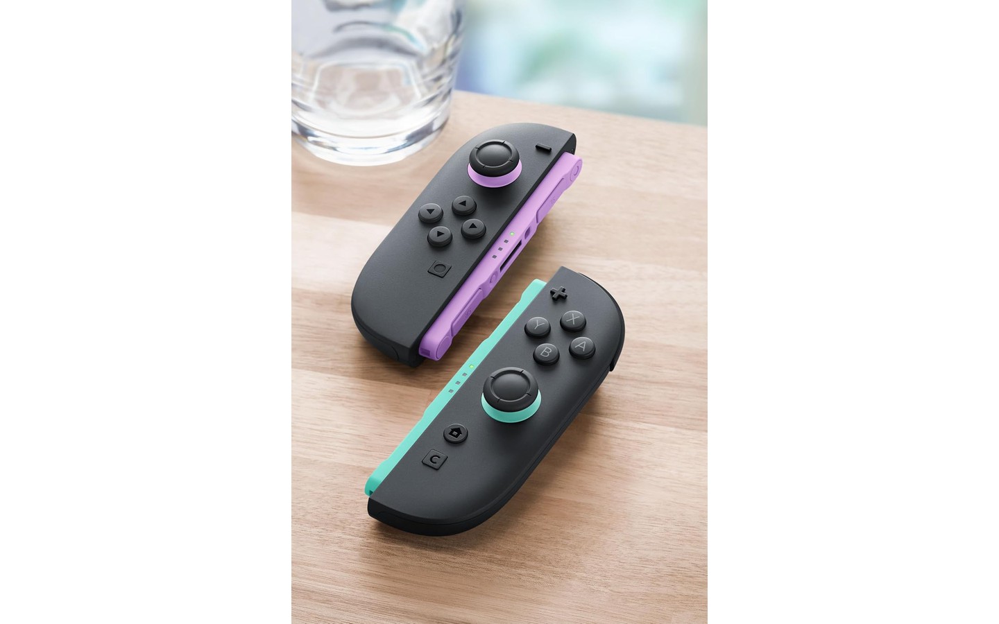 Joy-Con 2 L and R Light Purple and Light Green - Nintendo 127067