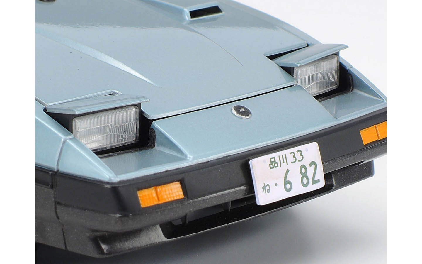 Nissan 300ZX 2 Seater Kit - Tamiya 24042 | kingshobby.com