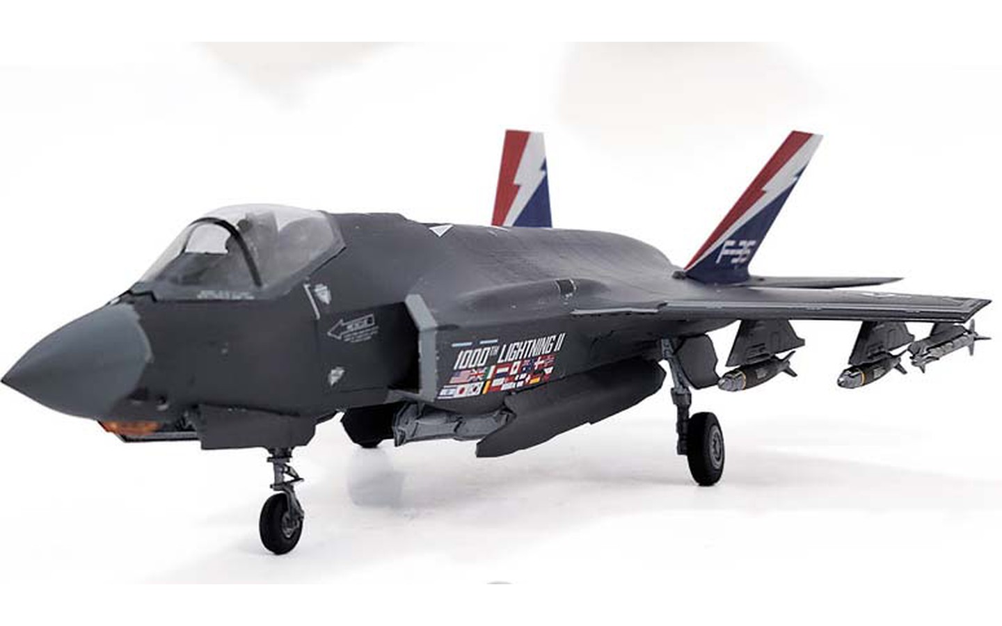 F-35A Lightning II, 1000th - Academy 12591 | kingshobby.com