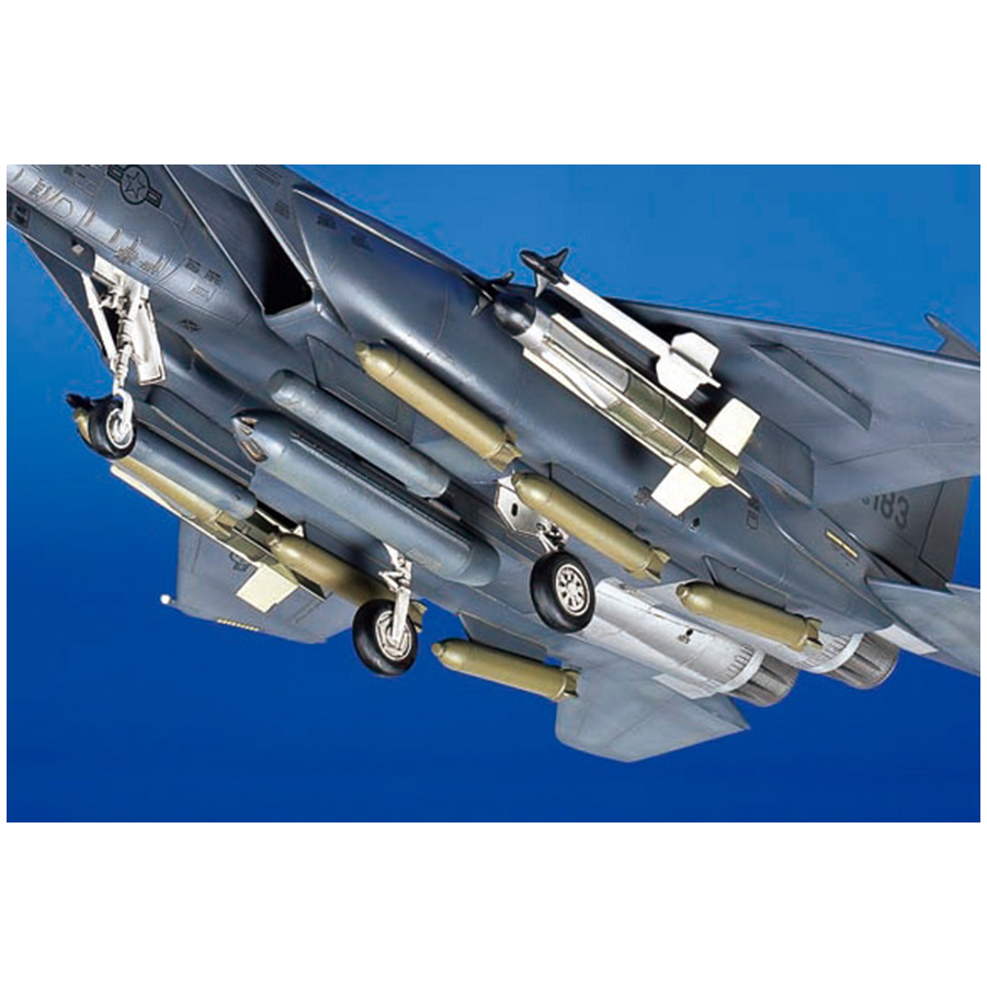 F-15E Strike Eagle - Tamiya 60783 | kingshobby.com