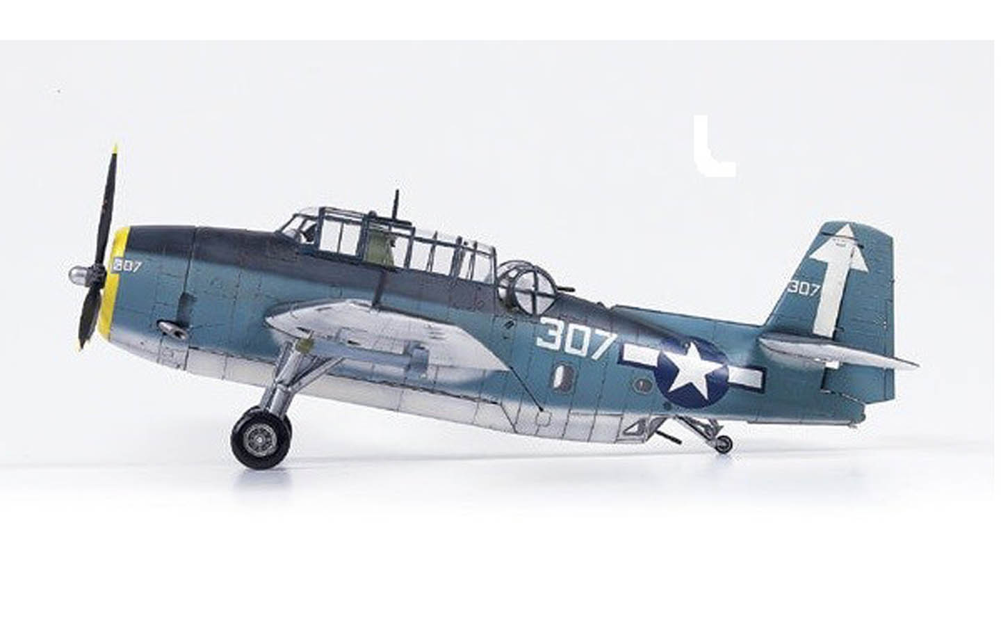 TBM-3, USS Bunker Hill - Academy 12285 | kingshobby.com