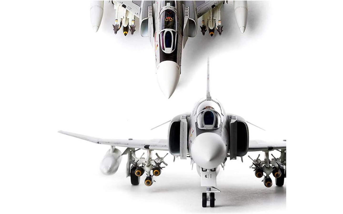 USN F-4J, VF-102 Diamondbacks - Academy 12323 | kingshobby.com