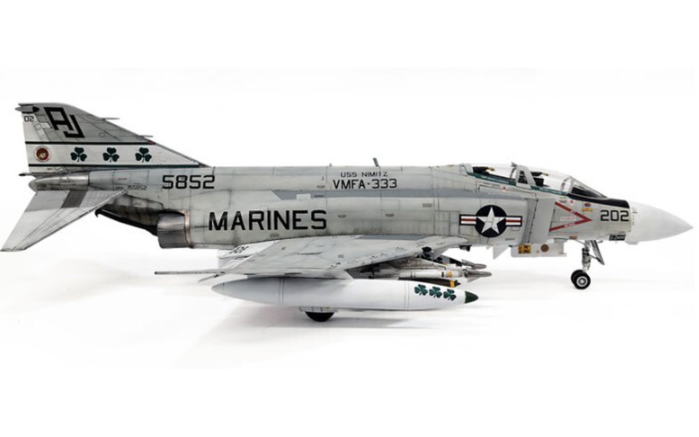 USMC F-4J Phantom II, VMFA-333 Fighting Shamrocks - Academy 12356