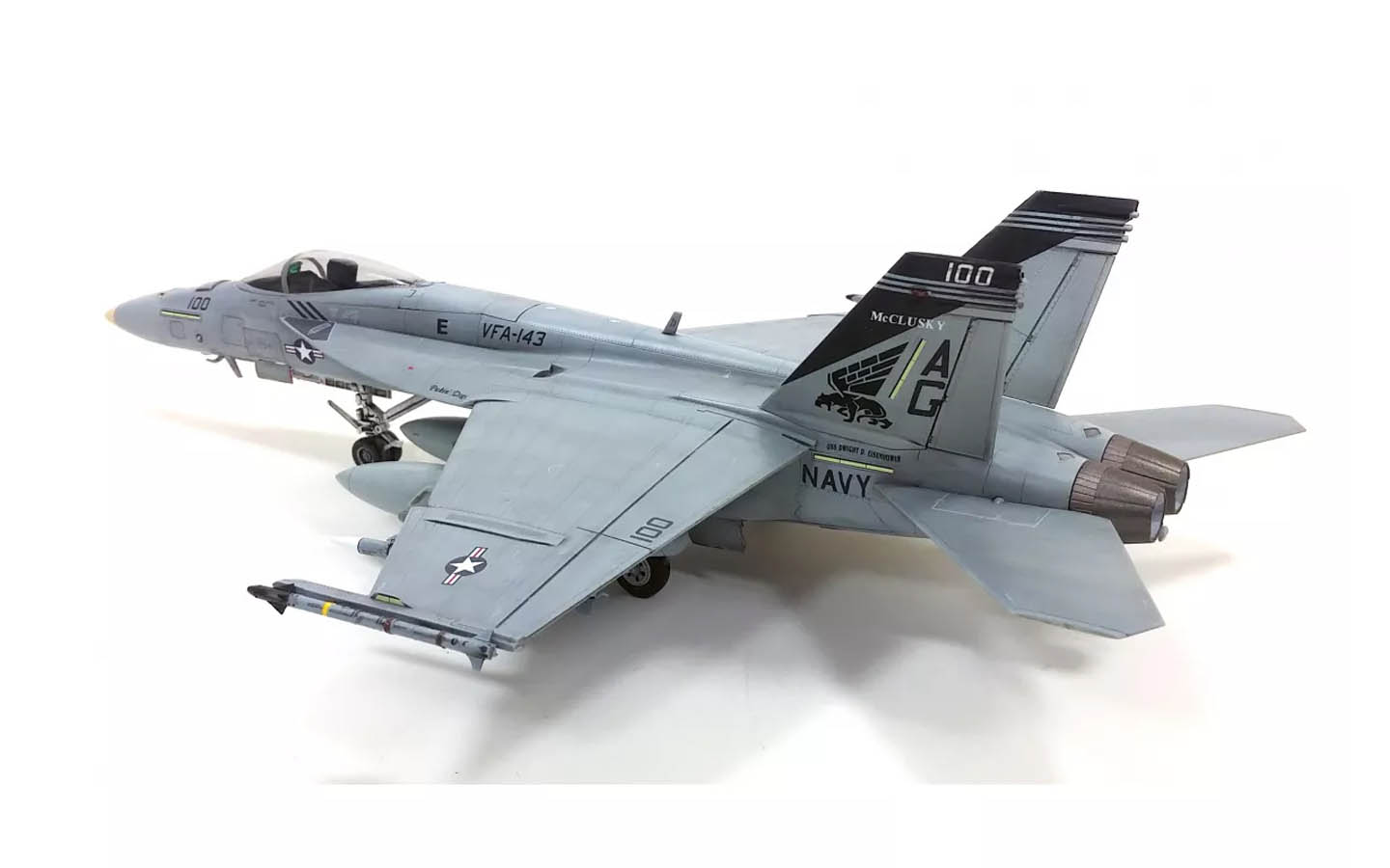 Academy 1/72 Scale F-14A Tomcat "Pukin' Dogs" VF143 USN Fighter Plastic Model Kit (ACD12563)
