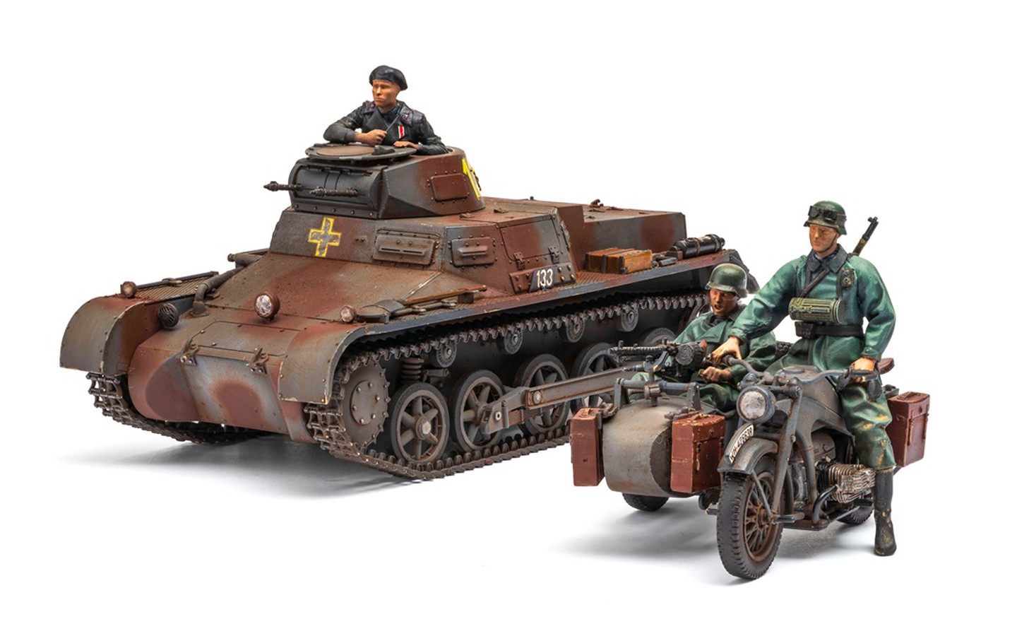 Panzer I Ausf. B & Zundapp K750 - Academy 13556 | kingshobby.com
