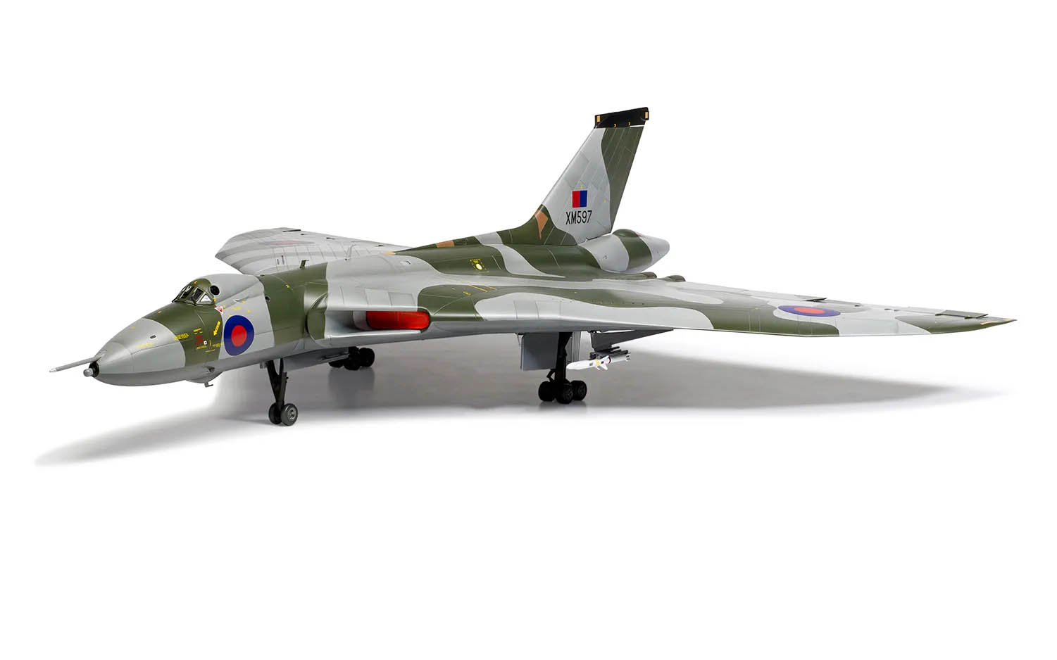 Avro Vulcan B.2, Black Buck - Airfix A12013 | kingshobby.com