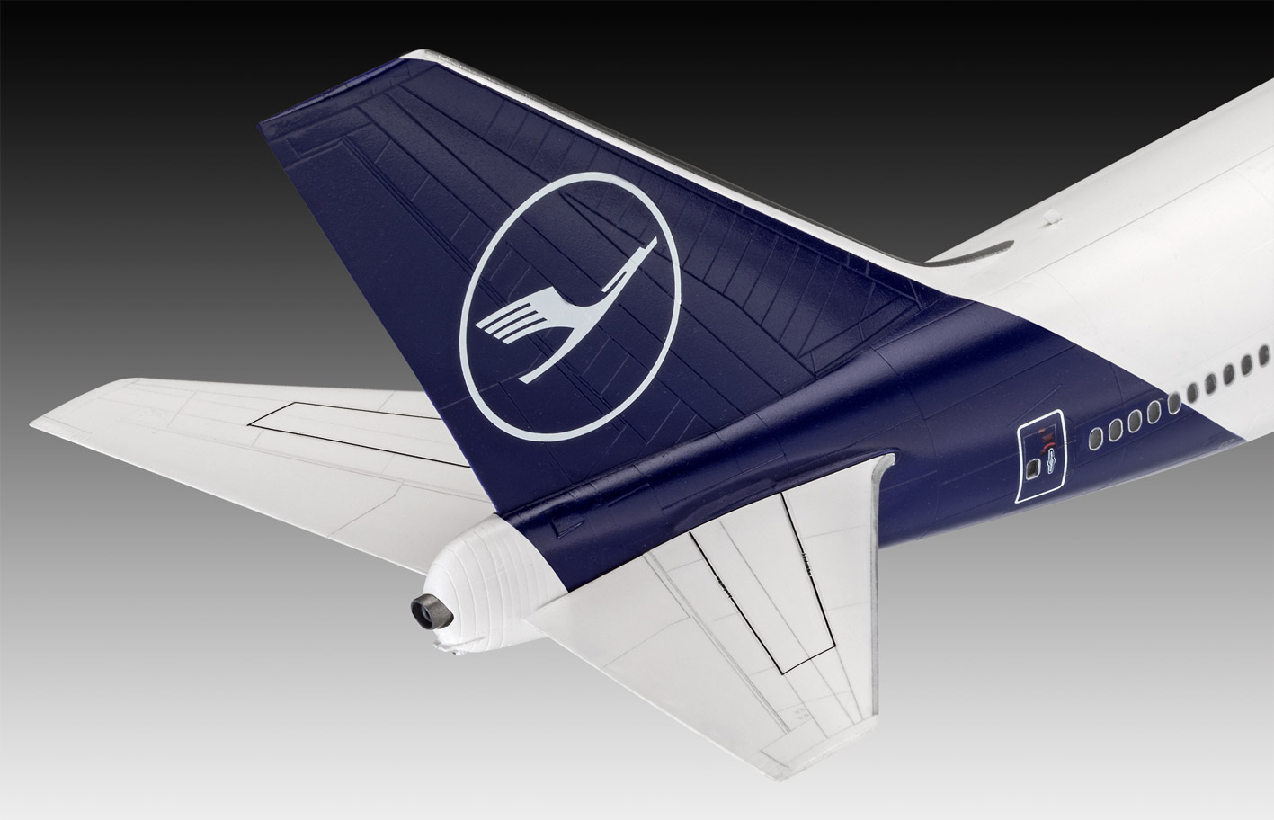航空機・ヘリコプター Revell BOEING 747-8 Lufthansa New Livery Amazon.com: Revell 03891, Boeing 747-8 Lufthansa New Livery