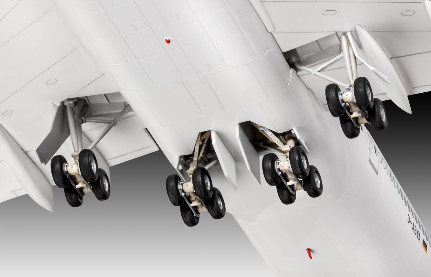 航空機・ヘリコプター Revell BOEING 747-8 Lufthansa New Livery Amazon.com: Revell 03891, Boeing 747-8 Lufthansa New Livery