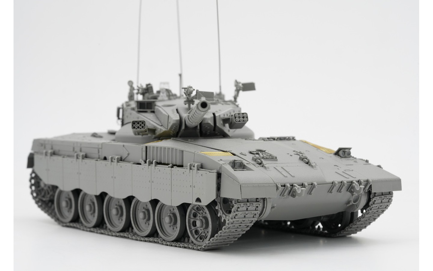 Israel Merkava Mk.2 w/ Full Interior & Workable Tracks - Border BT055 |  kingshobby.com