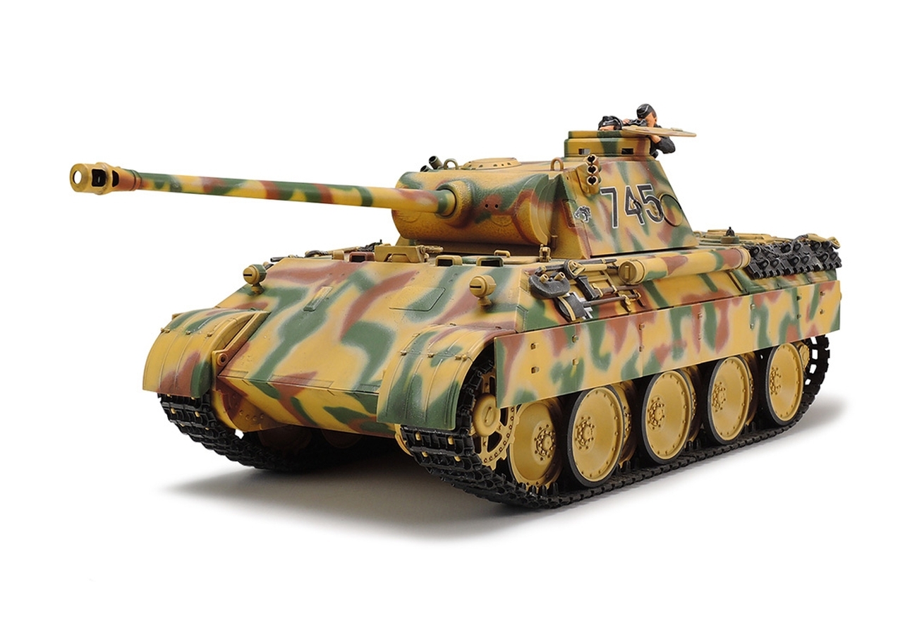 Tamiya 35345 1/35 Scale Model Kit – German Medium Tank Panther Ausf.D Sd.Kfz.171