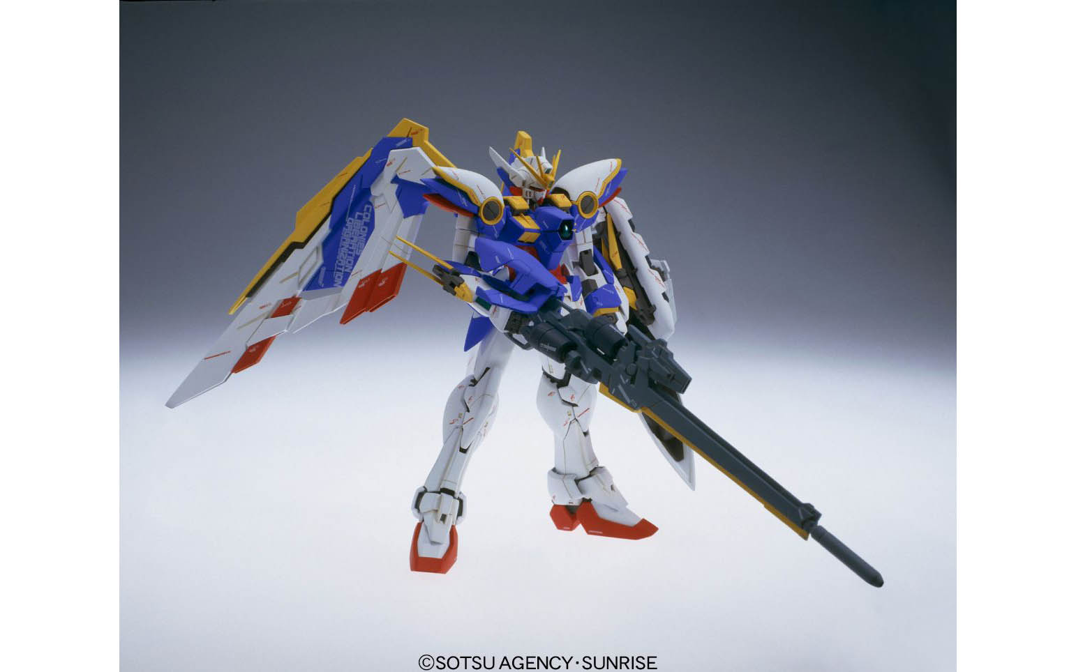 Bandai Gundam XXXG-01W Wing Gundam MG 1/100 Scale – Modellino Da Costruire, Japan Import