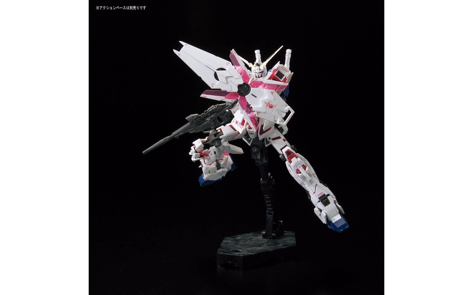 RG Unicorn Gundam - Full Psycho-Frame Prototype Mobile Suit RX-0