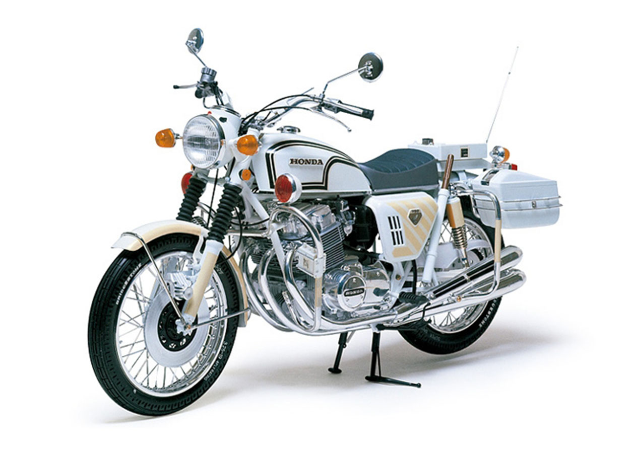 Honda CB750 Police Bike Kit - Tamiya 16004 | kingshobby.com