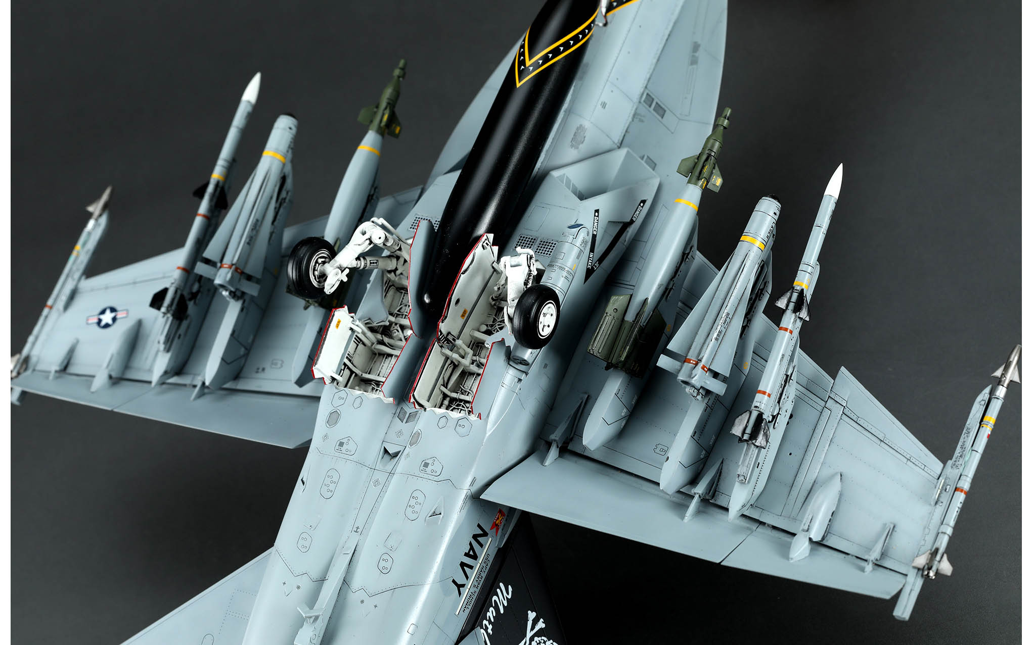 1/200 F/A-18E F-16l セット F/A-18E/F スーパーホーネット “USS ニミッツ CVW-11 スペシャル