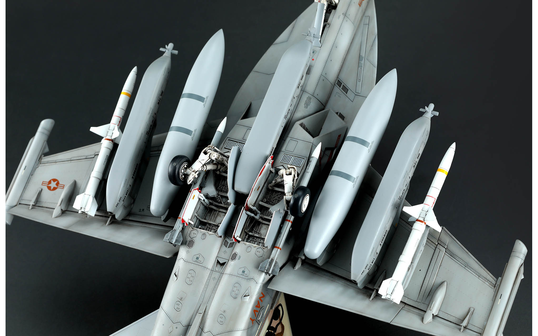 1/48モンモデルEA-18G GROWLER EA-18G Growler Renders | AeroScale