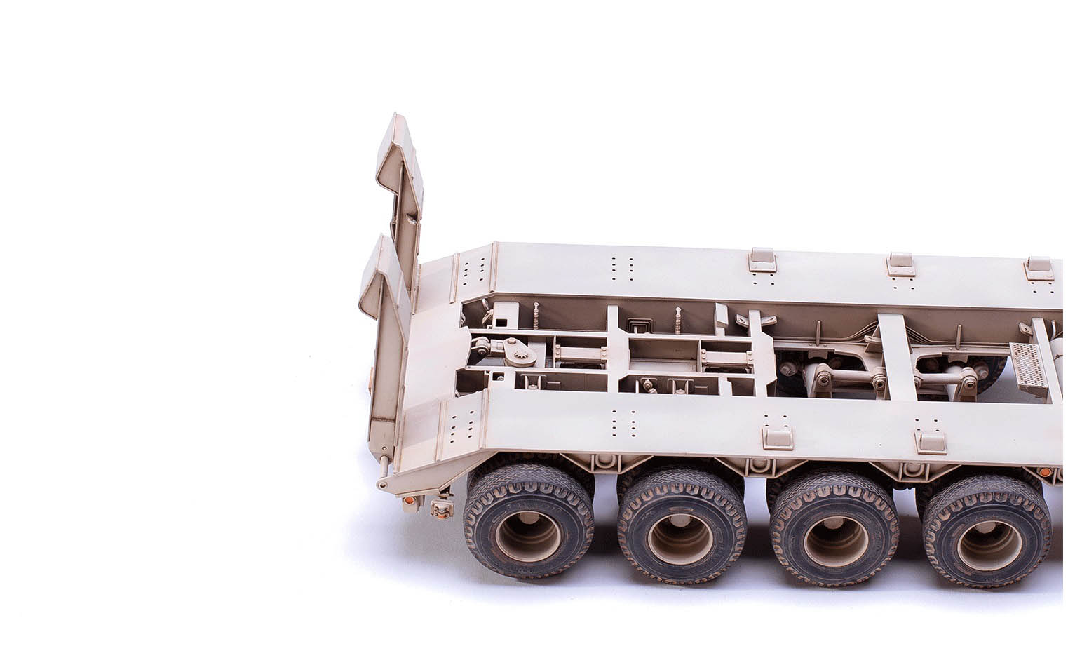 U.S. M911 C-HET (8x6) & M747 Heavy Equipment Semi-Trailer