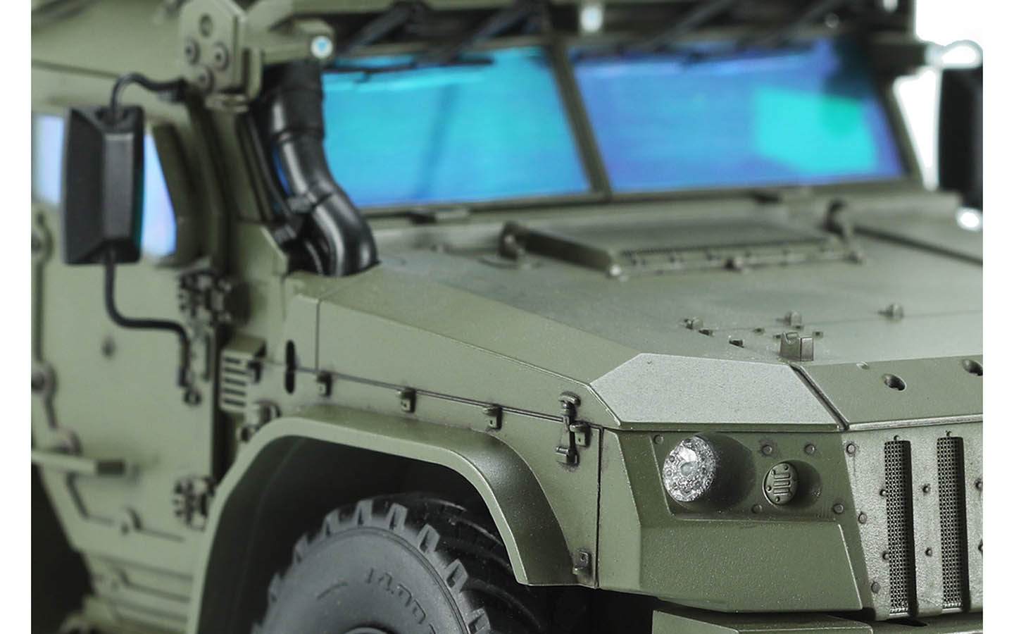Russian K-4386 Typhoon-VDV Armored Vehicle - Meng VS-014