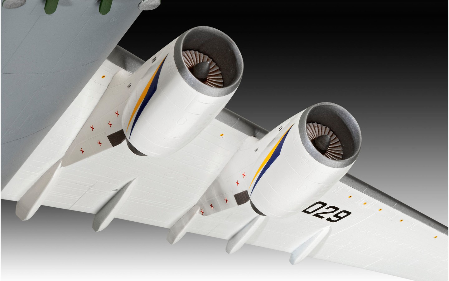 Antonov AN-124 Ruslan - Revell 03807 | kingshobby.com