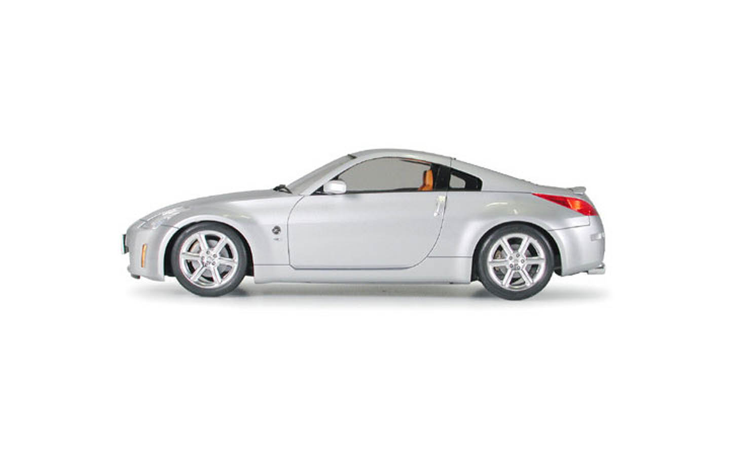 Nissan 350Z Track - Tamiya 24254 | kingshobby.com