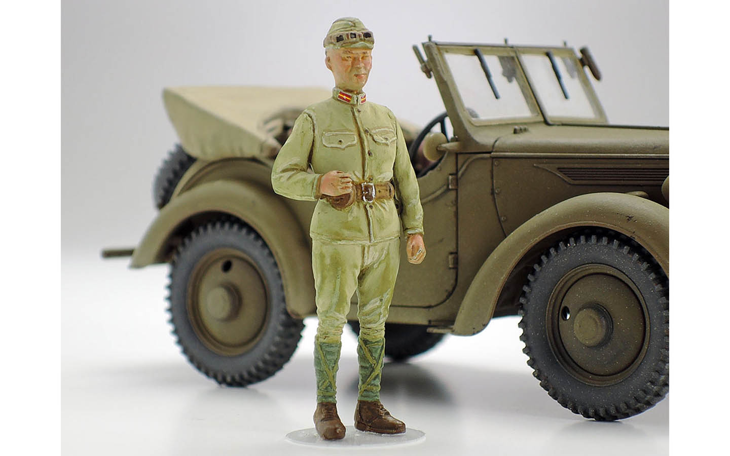 Kawasaki Ki-61-Id Hien (Tony) & 4x4 Light Vehicle Kurugane Set