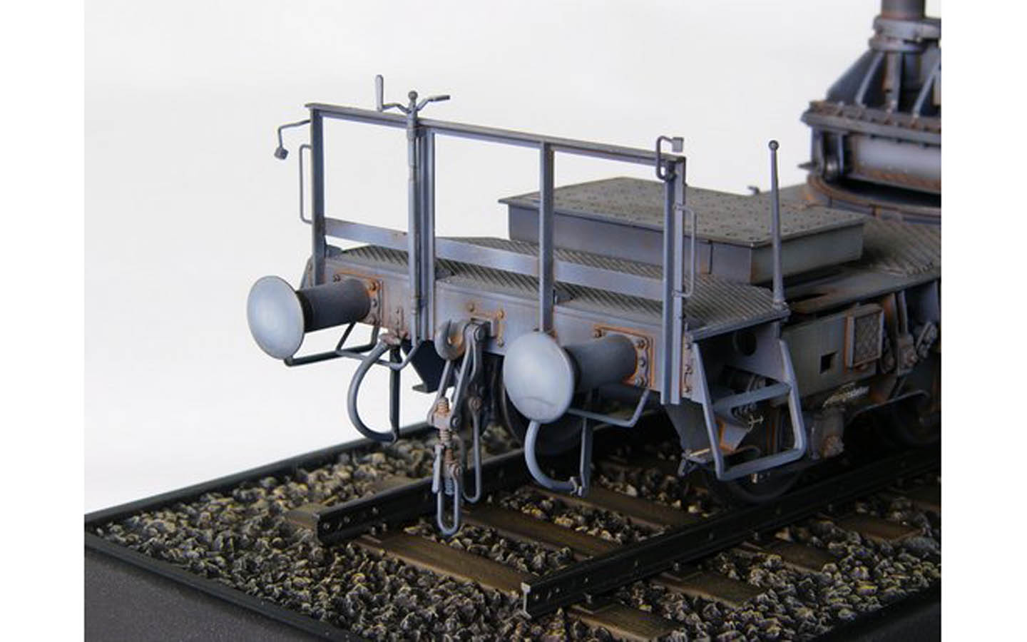 トランペッター 1/35 Railway Transport Carrier Mörser Karl Gerät 040/041 on Railway Transport Carrier