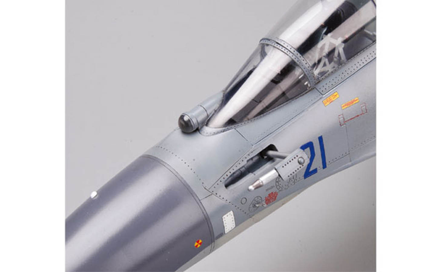 Su-30MKK Flanker-G Fighter Plastic Kit 1:32 Model TRUMPETER