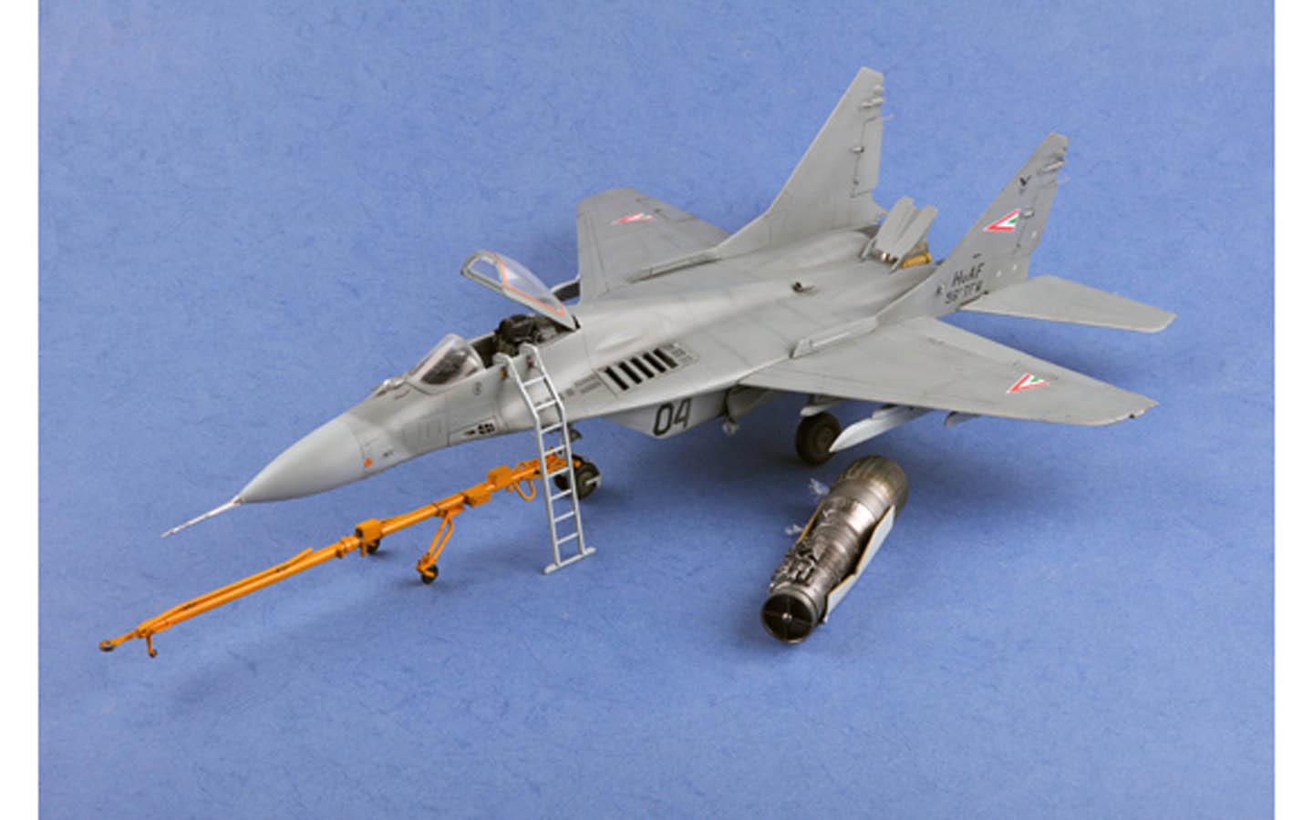Russian MIG-29UB Fulcrum 1/32スケール Trumpeter 1/32 03226 Model Kit Russian MiG-29UB Fulcrum
