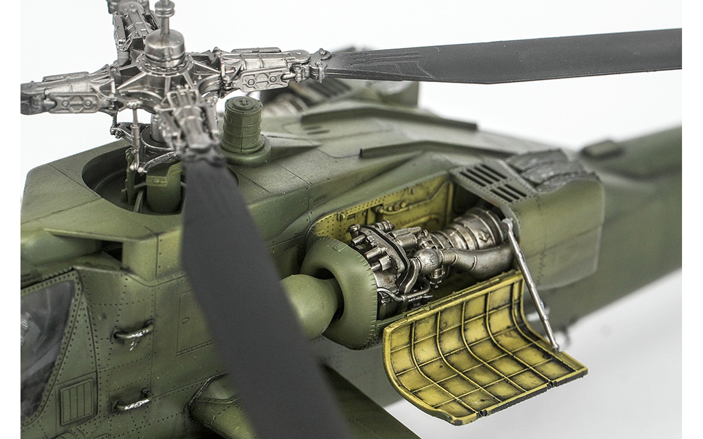 AH-64A Apache - Trumpeter 05838 | kingshobby.com