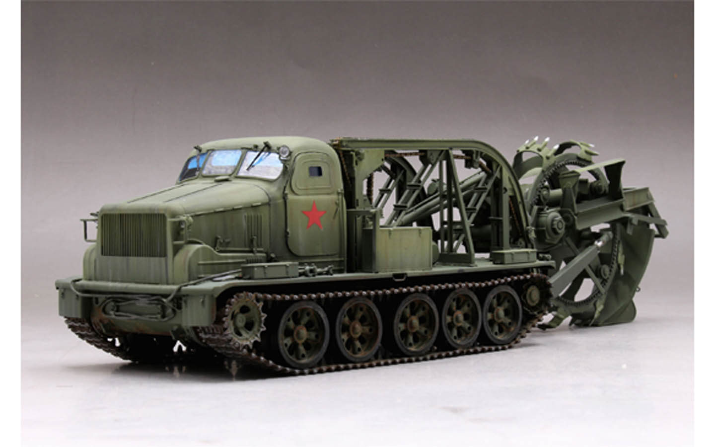 1/35 トランペッター BTM-3工作車 ソビエト軍 高速掘削車 `BTM-3