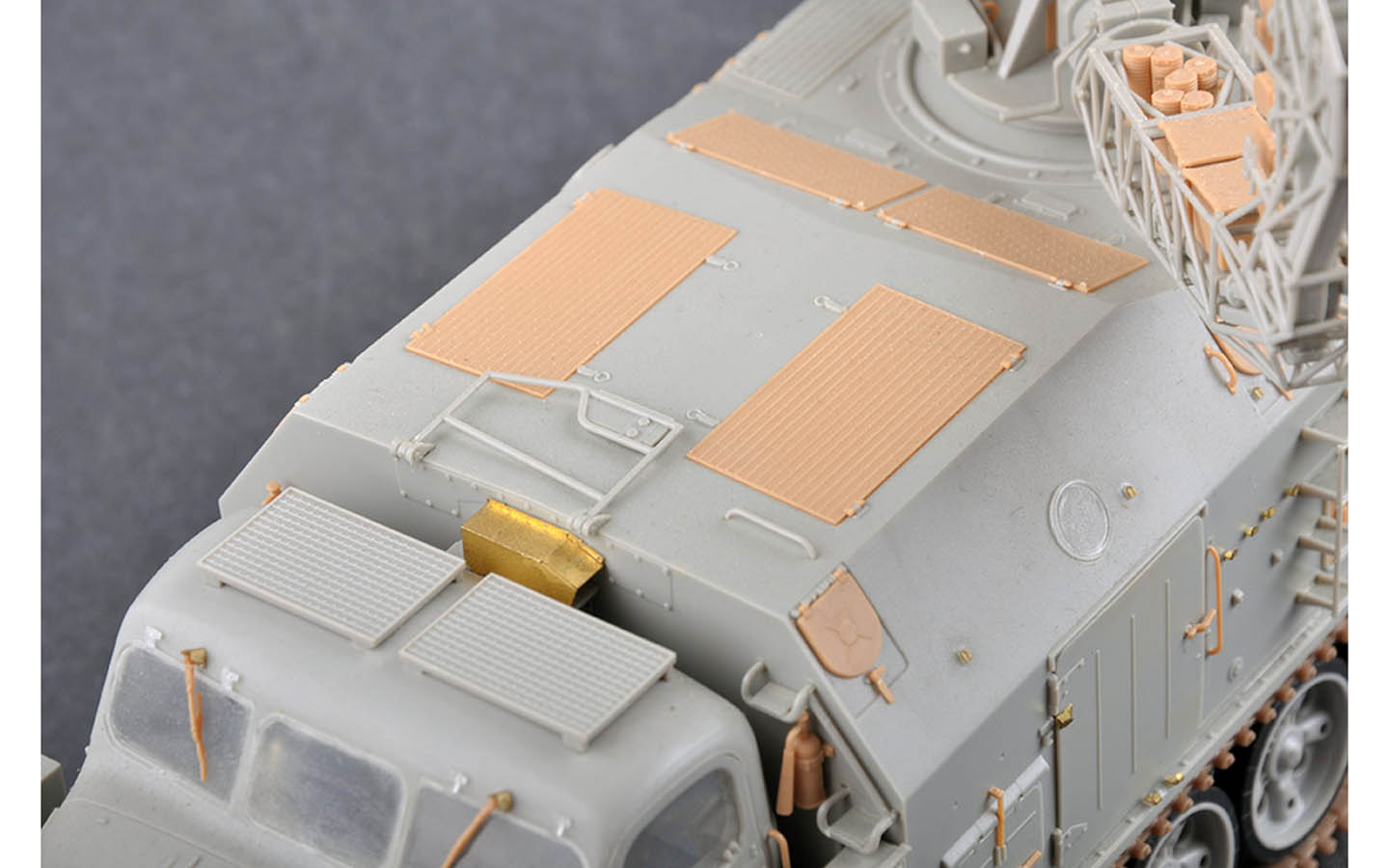 thumbnail image 2 of Trumpeter 1:35 P-40/1S12 Long Track S-band Radar Acquisition Model Kit 09569 2 of 6