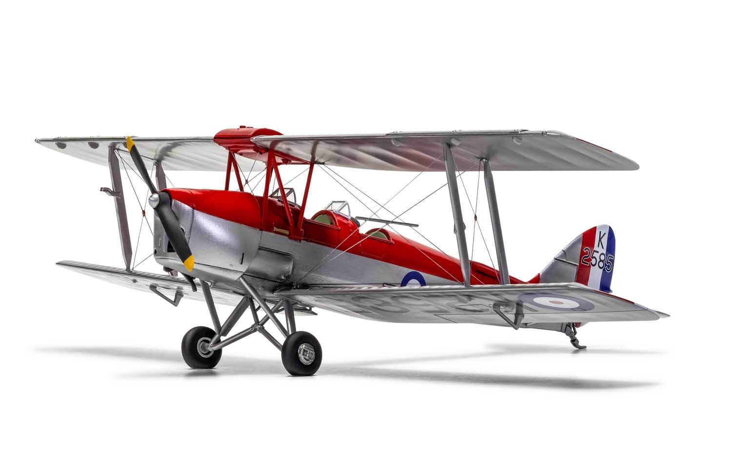 De-Havilland TIGER MOTH 1/6.2 RCモデル De-Havilland TIGER MOTH 1/6.2 RCモデル Electric DeHavilland
