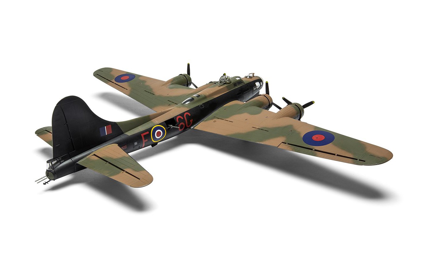 Boeing B-17G / Fortress Mk.III - Airfix A08018A | kingshobby.com