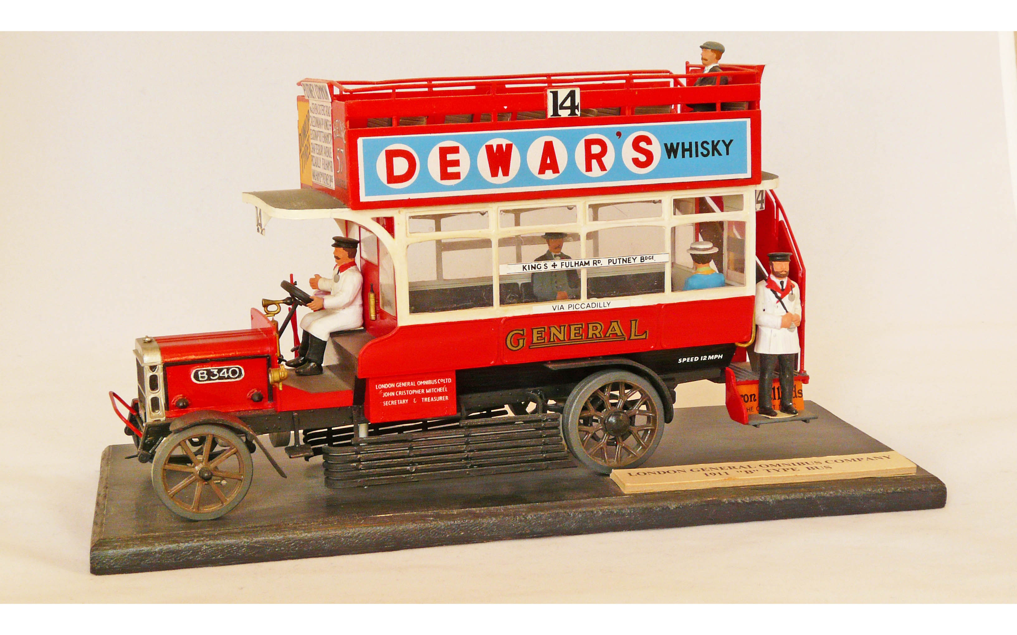 B Type Omnibus Airfix A06443