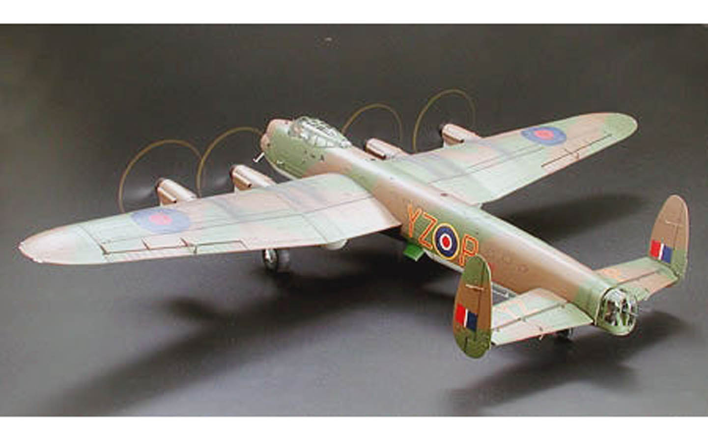 Dambuster/Grand Slam Bomber - Tamiya 61504 | kingshobby.com
