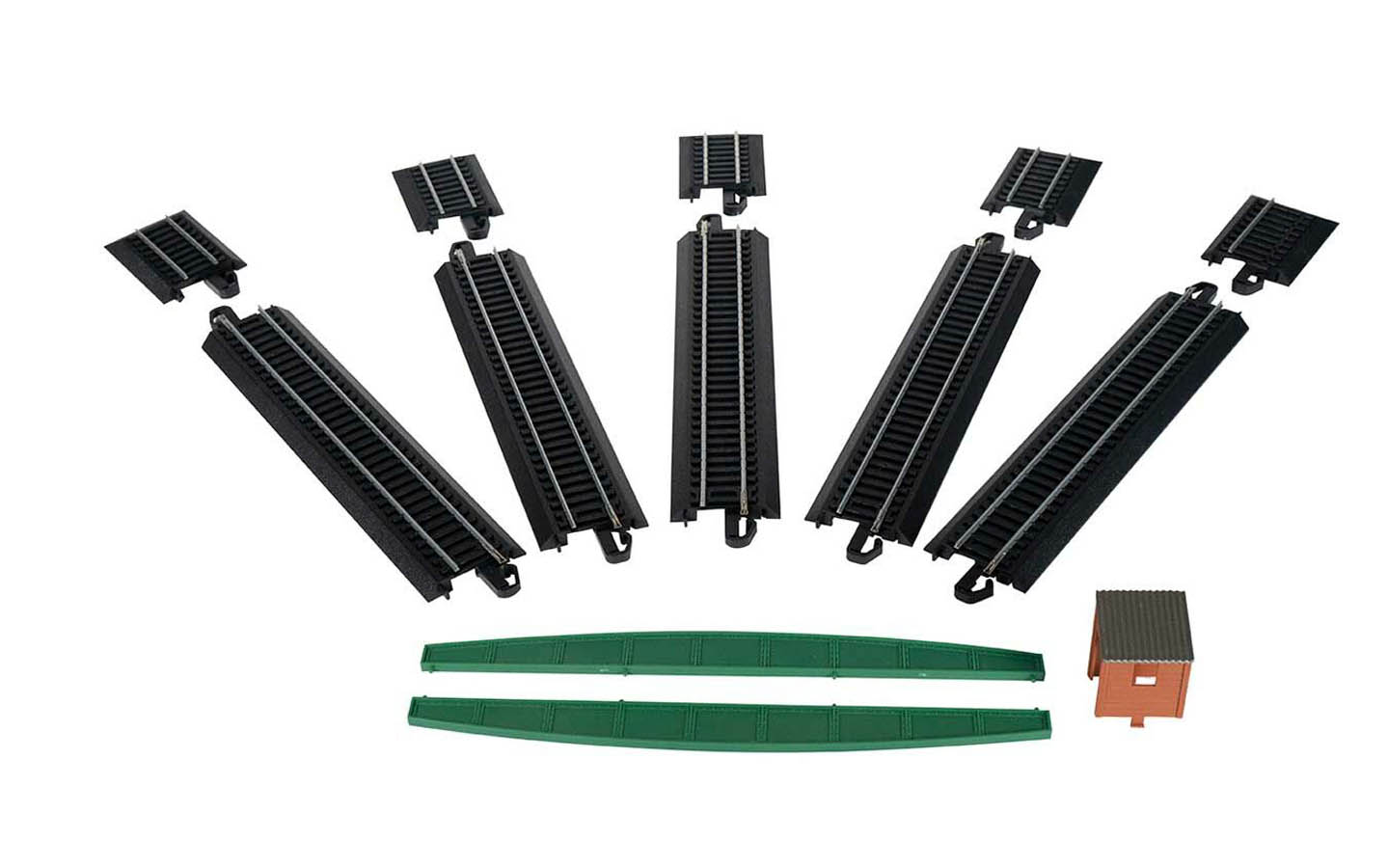 Tidmouth Sheds with Steel Alloy EZ Track Bachmann Trains 45230