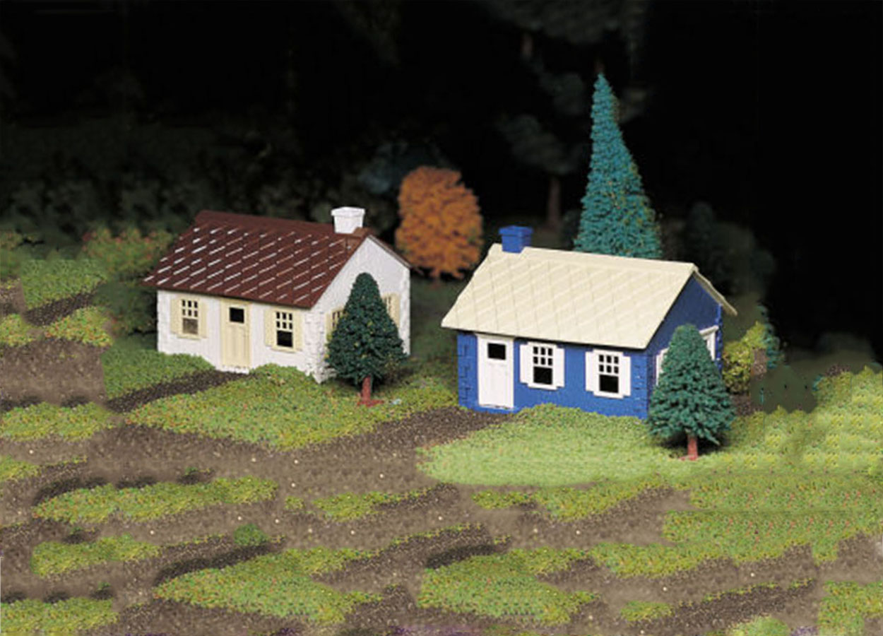 Cape Cod Houses 2 per box Bachmann Trains 45608