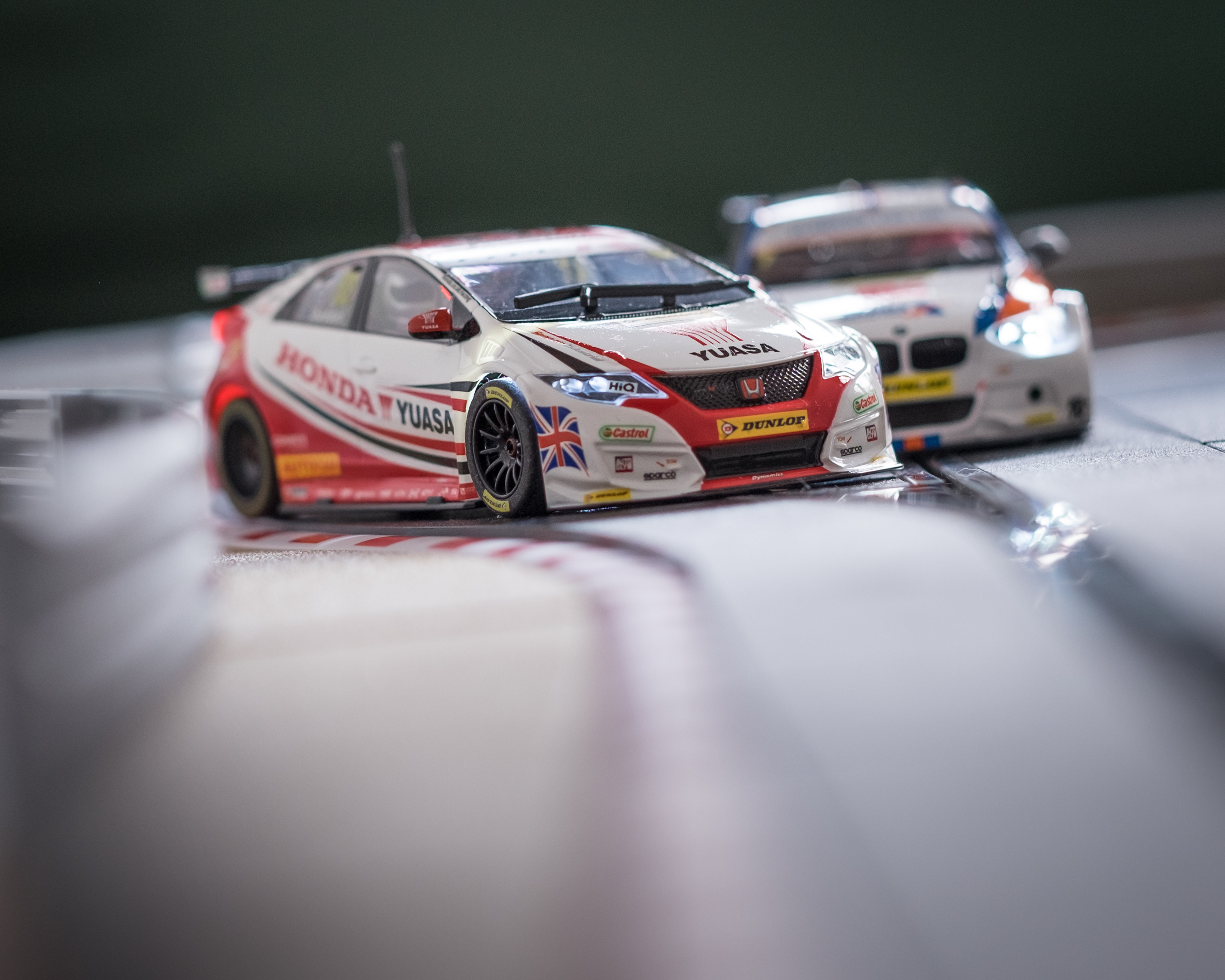 SCALEXTRIC ホンダ HONDAシビック タイプR 1/32スロットカー Scalextric 1/32 ｽﾛｯﾄｶｰ C3738◇ BTCC Honda Civic Type R #52