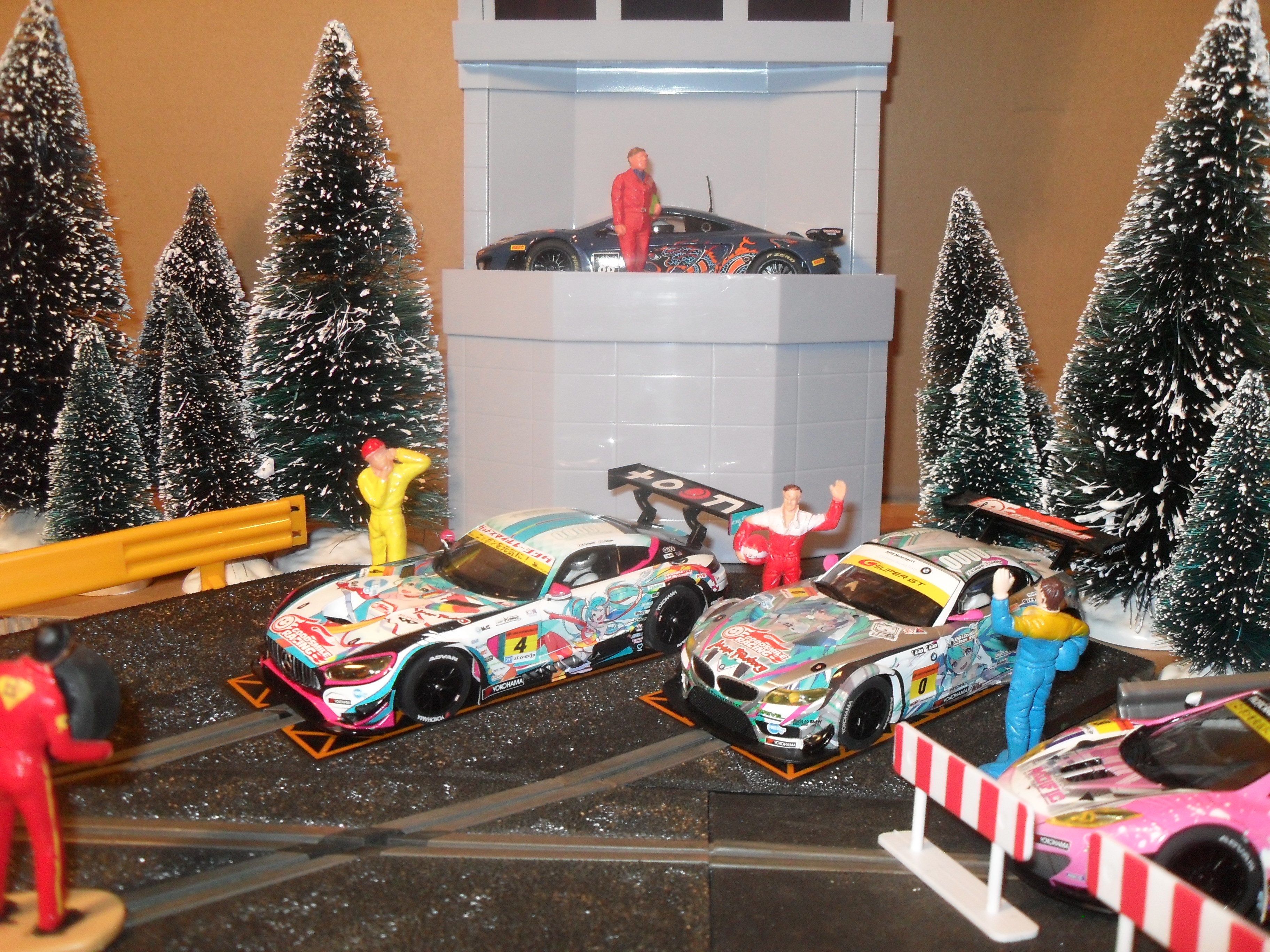 Mercedes AMG GT3 (Anime) - Scalextric C3852 | kingshobby.com