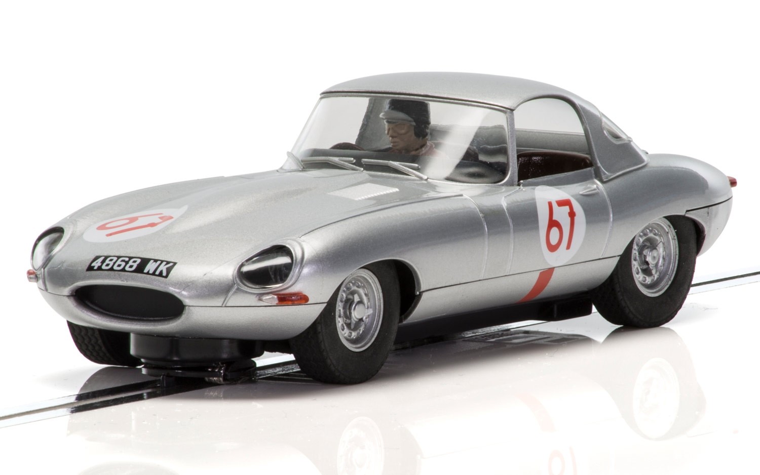 Jaguar E-Type - Nurburgring 1000km 1963 - Scalextric C3952