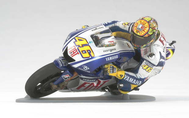 Valentino Rossi Rider Figure - Tamiya 14118 | kingshobby.com