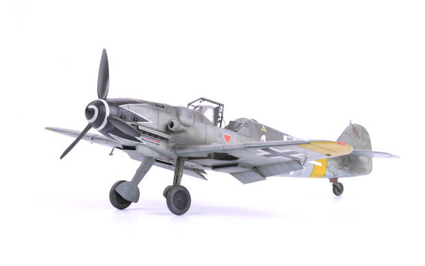 Kit Maquette Avion EDUARD Bf 109G-14 - Échelle 1/48 - Profipack - Référence 82118 - Neuf