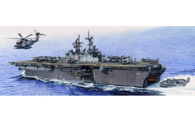 Trumpeter USS Iwo Jima Modellbausatz | LHD-7 Marineschiff | Plastikmodell Zum Zusammenbauen