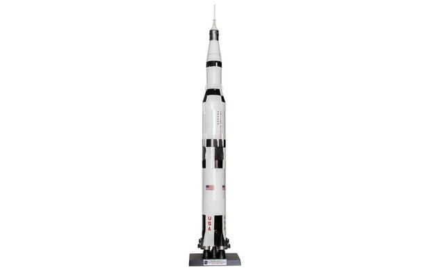 Saturn V Gift Set - Airfix A50201 | kingshobby.com