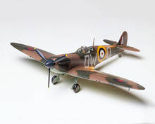Super MC Spitfire Mk.Vb Trop - Tamiya 61035 | kingshobby.com