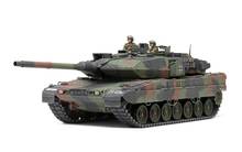 新品未使用　KPZ Leopard 2 A6 戦車　12体セット　ミリタリー 新品未使用 KPZ Leopard 2 A6 戦車 12体セット ミリタリー ワールド