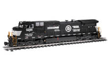 GE Dash 9-44CW - CSX 9030 - Bachmann Trains 90901