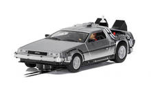 Scalextric C4248 Pagani Huayra Roadster BC – Drago Viola Edition, Violet, Slot 1/32, Compatible Numérique